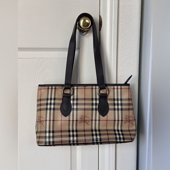 Burberry zippy tote bag - Picture 3 of 14